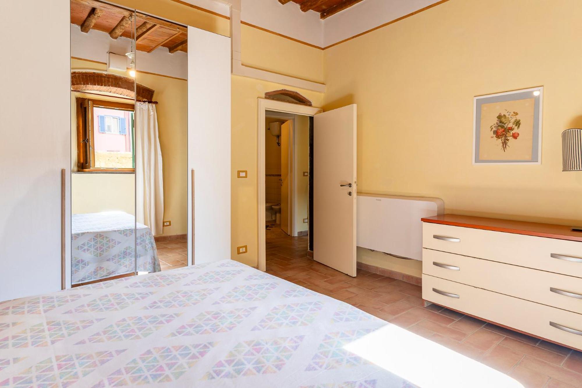 Livorno Yellow Apartament Near The Sea Bagian luar foto